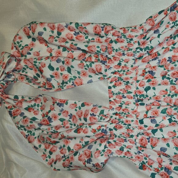 Spring dress - Picture 3 of 5